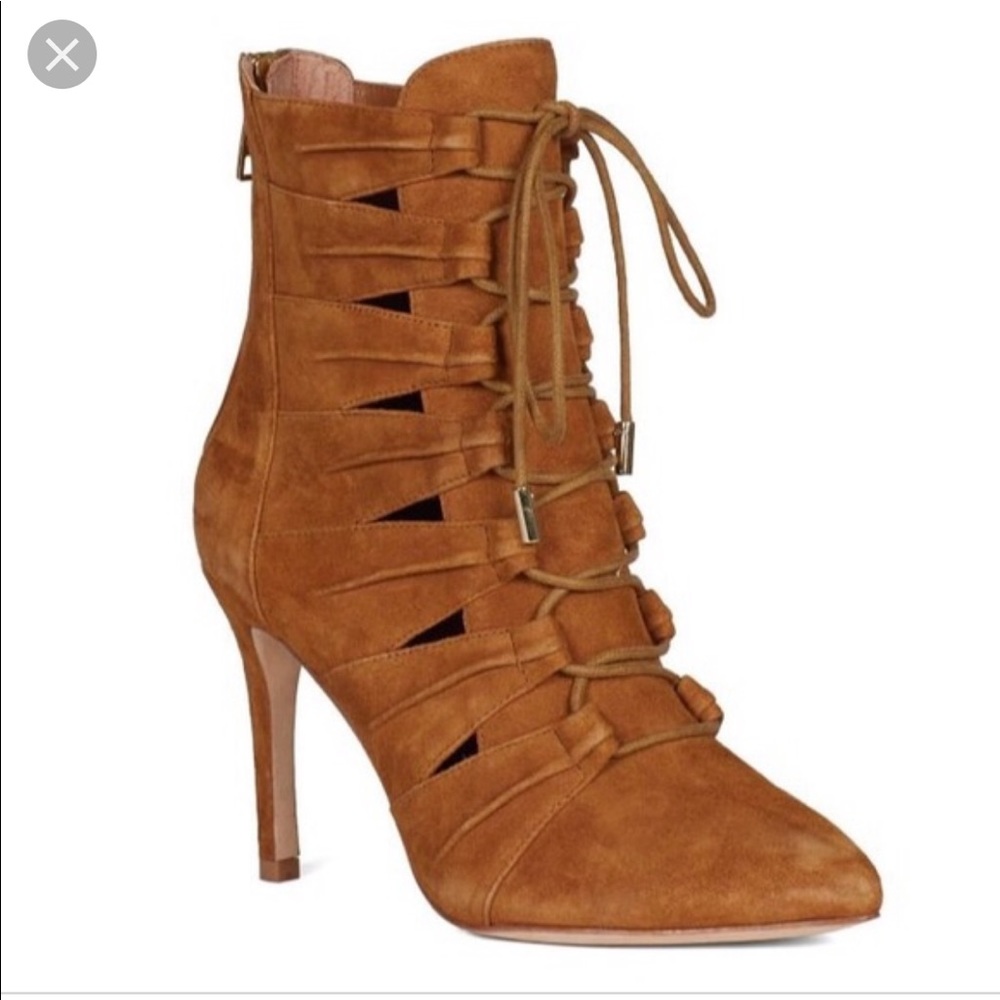Heeled Joie lace up ankle bootie